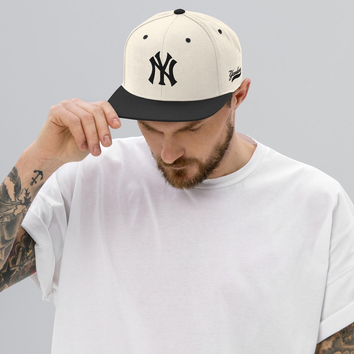 New York Yankees 3D Puff Embroidered Snapback Hat – product view 3