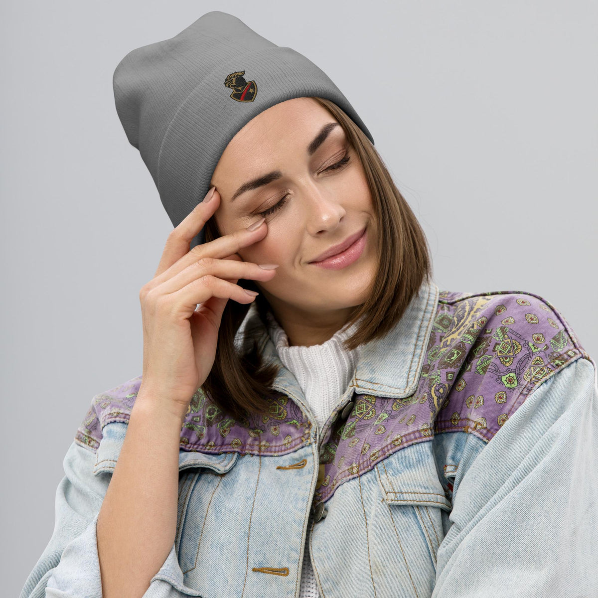 Leon Kennedy Resident Evil Embroidered Beanie – listing photo 3