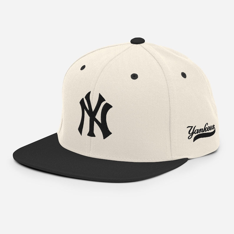 New York Yankees 3D Puff Embroidered Snapback Hat