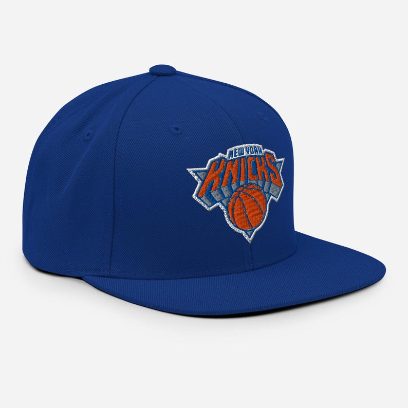 NY Knicks Embroidered Snapback Hat